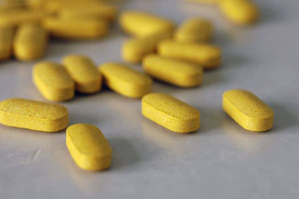 Vitamin B6 tablets